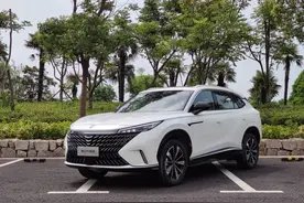 比想象中更出色，体验新款荣威RX5汽油版图片