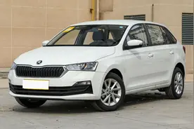 7.79万！体验斯柯达昕动：1.5L引擎，油耗5.6L，外观挺个性图片