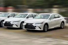 从加价4万到暴跌9万，价格大跳水，雷克萨斯ES行情调查图片