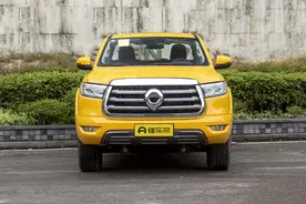 实测长城炮，车长超5米4，2.0T发动机不拖后腿！图片