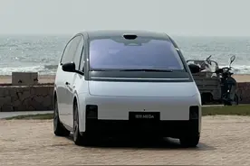 新车｜配可旋转座椅，理想MEGA Home家庭特别版将于上海车展上市图片