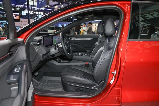 长安福特新款蒙迪欧亮相