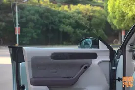 越来越多的车用上了无框车门，知道它的缺点后，你还会选它吗？图片