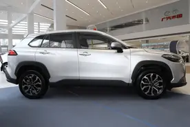 想买省油好开的紧凑型SUV，可以看看这两款，空间大、实用、耐用图片