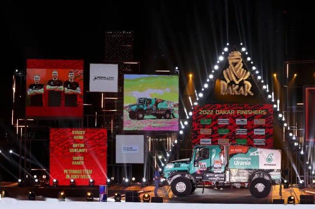 达喀尔赛车中的排名第二的依维柯即将转正，卡玛兹时代被迫落幕