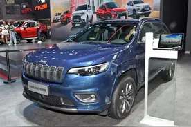 二手Jeep自由光能不能买？看二手车商怎么说图片