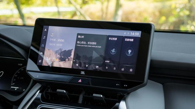 油价飙升的时代，要不要买辆混动车？试驾广汽丰田威飒