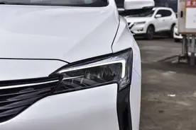 美系插混式轿车推荐：可油可电、加速强劲，别克微蓝6 PHEV解析图片