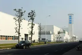 熬了13年，终于倒下了，又一合资品牌被国企收购图片