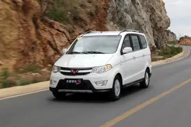 5款公认省油又耐用的车，关键价格还很亲民，想买车的不妨看看图片