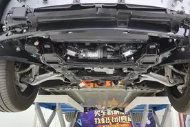 凯迪拉克锐歌：通用首款纯电底盘，究竟怎么样？图片