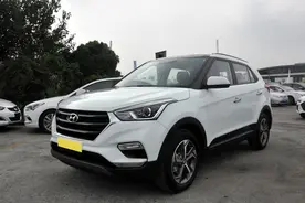 自己动手不求人，带你彻底清理现代ix25全景天窗！图片