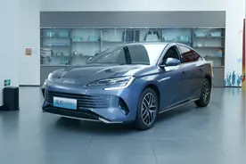 第五代DM技术+2.9米轴距，卖点就是够大？探店比亚迪海豹07 DM-i