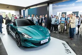 两门四座硬顶结构，全新MG Cyber GTS正式首发图片