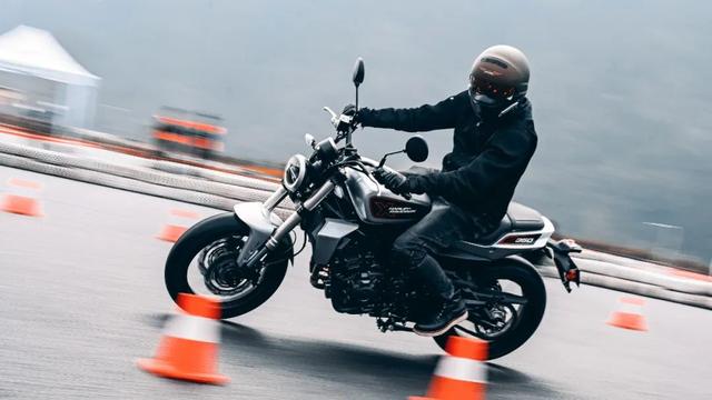 入门级哈雷X350，33388刷新豪华品牌认知