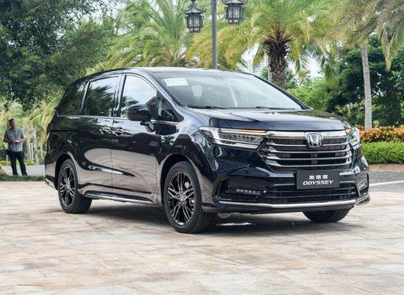 罕见大跌！11月日系车销量盘点，凯美瑞第二，CR-V跌出前十