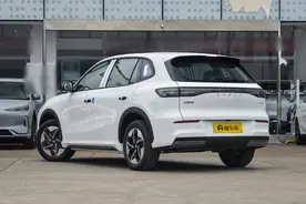 纯电紧凑型SUV新选择，聊聊吉利银河E5图片