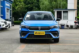 顶配不到10万，车型增加至11款，荣威i5怎么选更划算？图片