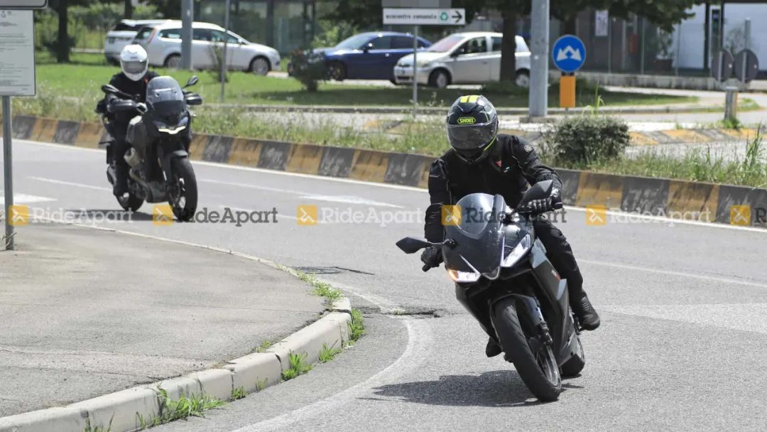 Aprilia RS440 高清路测谍照曝光，预计将于9月份与大家见面5916|小老婆汽機車資訊網