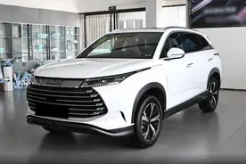 护卫舰07：一款被低估的比亚迪车，比老款车便宜3万元，香？图片