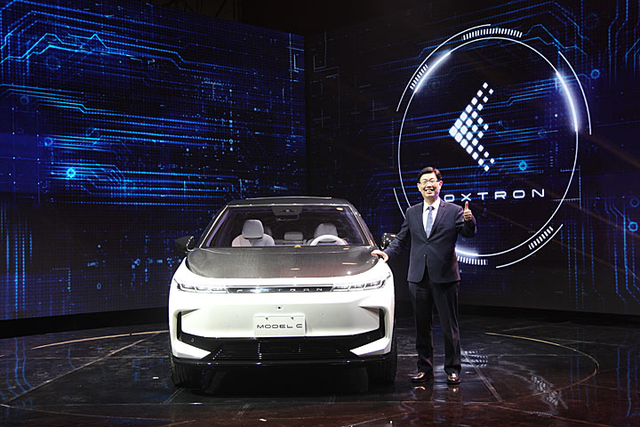 续航700公里，零百3.8秒，纳智捷推7座中型SUV，或23万你心动吗？