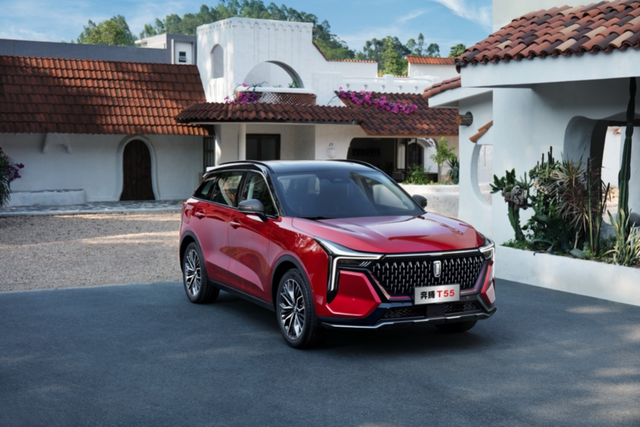 8万级SUV是什么水平？奔腾T55打个样