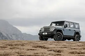 【试】究竟能不能买｜212 T01图片