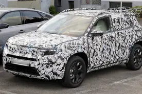 车长仅4米出头 Jeep全新小型SUV谍照曝光图片