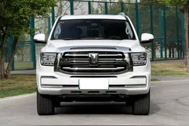 坦克500 Hi4-T：具备拖挂资质，新车卖33.5万实力如何？图片