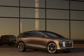 奥迪全新MPV曝光，车长超5米5，4座布局，比埃尔法还要豪华图片