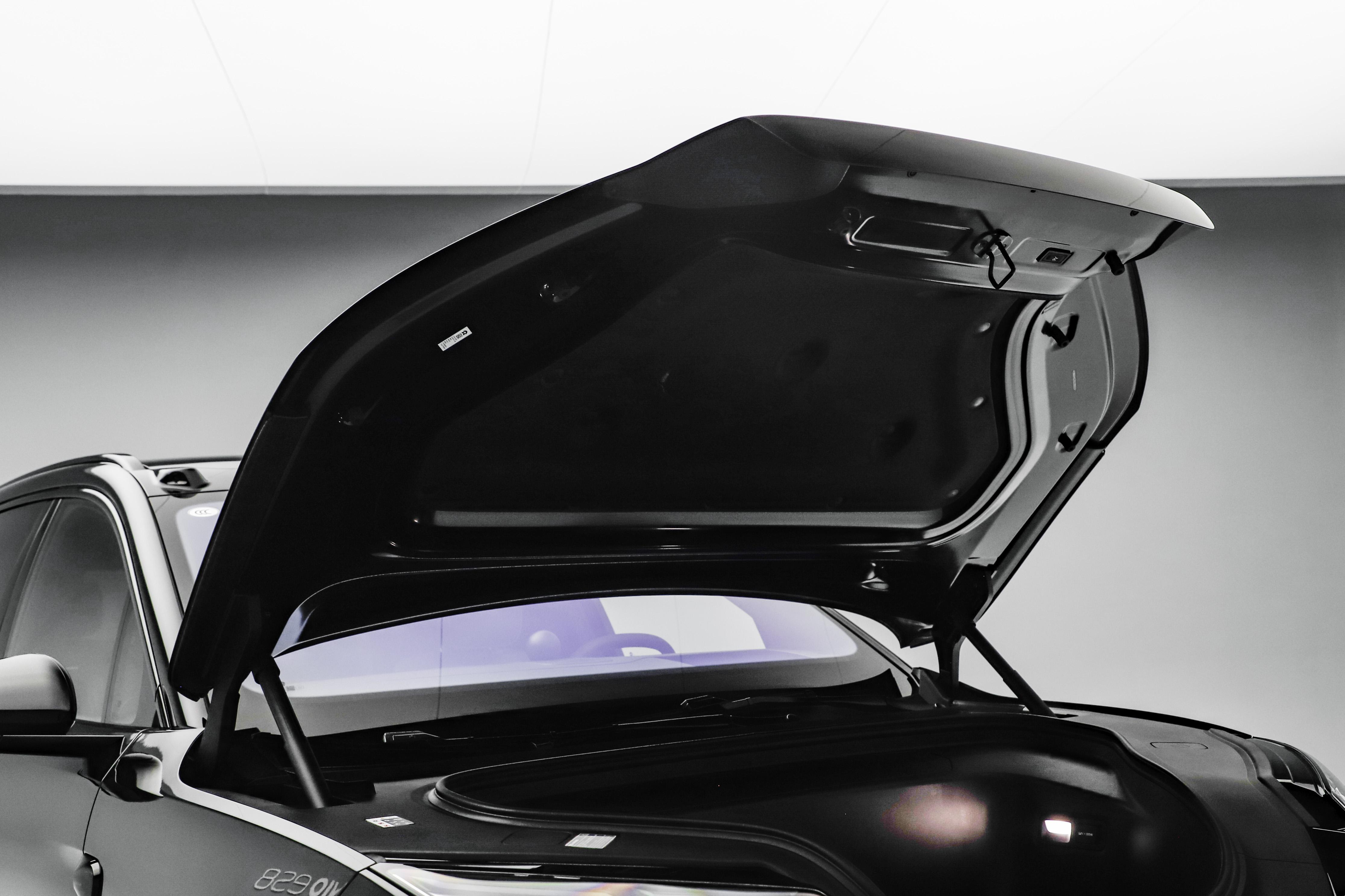 蔚来ES8空间表现评测_蔚来_蔚来ES8 2026款六座行政签名版试驾