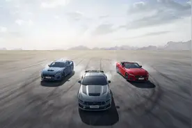 全新福特Mustang硬顶性能版和敞篷运动版燃擎福特专业测试中心图片