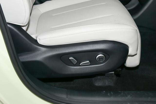 长安启源全新Q05上市