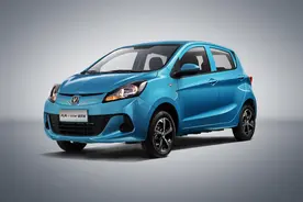 停产半年后，长安奔奔E-Star重新上市，7.89万起售图片