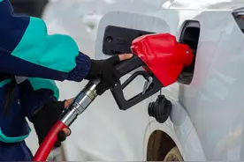 加95对发动机好，还能清洁积碳？别傻了，这都是加油站的骗局图片