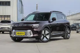合资新SUV，纯电续航740km，四驱+800V超充，实力如何？图片
