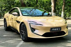 试驾2024款阿维塔12 体验向未来进化图片