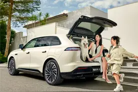 2025款星纪元ET正式上市，售价17.28万元起图片