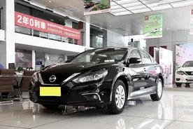 天籁车辆停放一晚后第二天刹车变硬踩不下去是怎么回事？图片