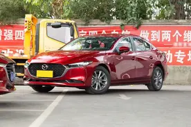 解析马自达昂克赛拉，操控好油耗低，家用买它值得吗？图片