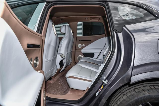 "入门即满配"，华为乾崑ADS 4+鸿蒙座舱，2026款阿维塔07