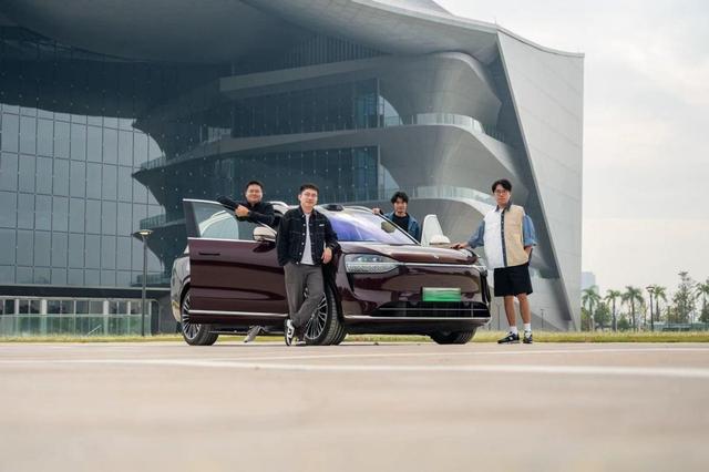 轻松游大湾区宜居城市，开问界M9向珠海出发