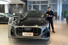 买奥迪SUV，7座非刚需，为何Q8远比Q7香？视频封面