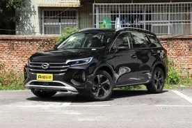 2022款广汽传祺GS4的360°全景影像模糊是怎么回事？图片