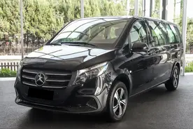 定位中大型MPV，配48V轻混系统，2024款奔驰威霆表现如何？图片