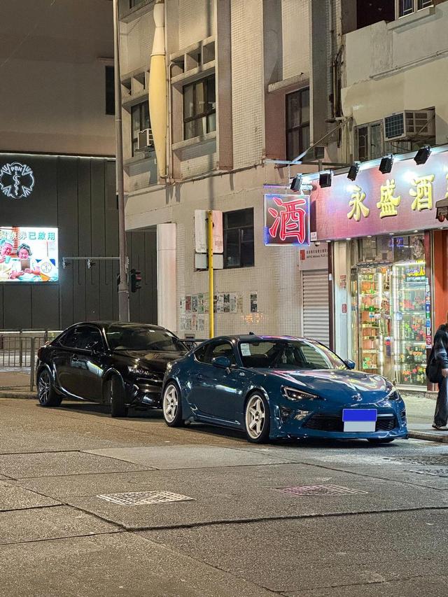 成功打卡“粤车南下”，终于把自己心爱的86开到香港街头！