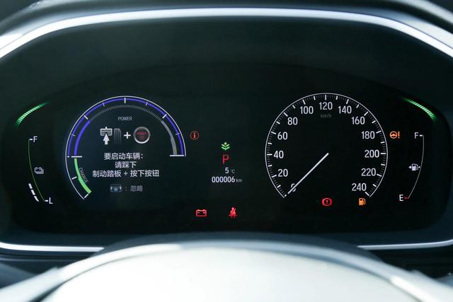 油耗6L出头，日系大7座家用MPV，宽敞舒适又耐用，实拍本田艾力绅