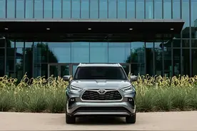 丰田发布2025款汉兰达官图 并推出了25周年限量版车型图片