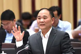 李书福喊话：只要吉利造出这2款车，奥迪A6L在中国就只能卖8万图片