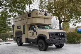 心有猛虎 细嗅蔷薇 途酷东风猛士升顶皮卡房车图片